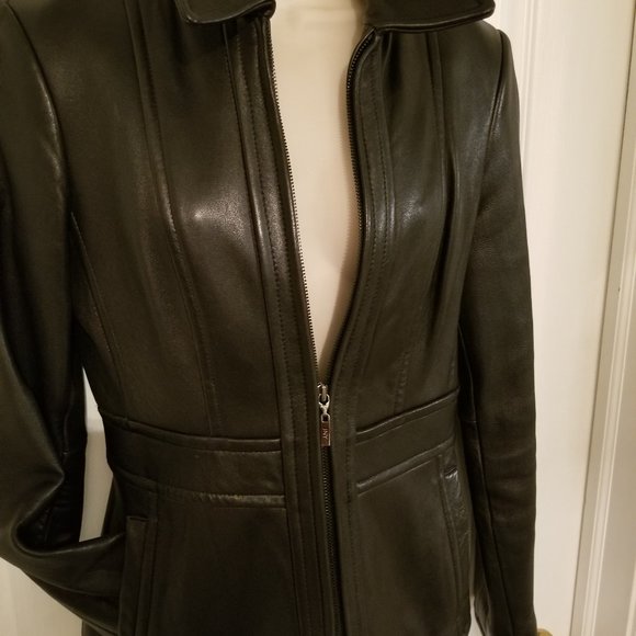 Ladies black Leather Jacket by Jones NY Size Small - Picture 3 of 16